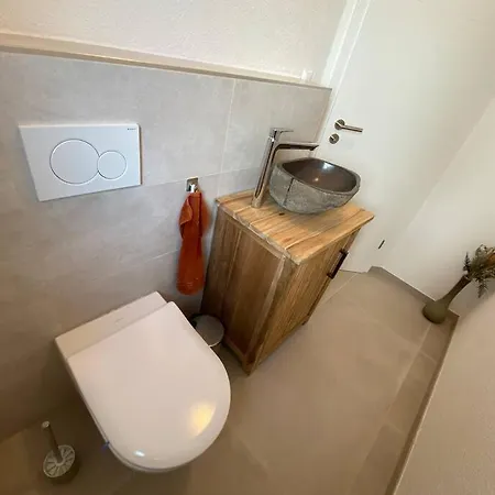 Furnished & Equipped Tdy-tla-tlf House-b - Vollstandig Ausgestattetes Ferienhaus Feriehus *