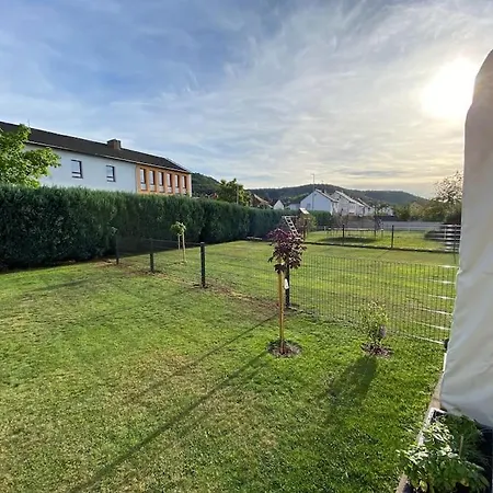 Furnished & Equipped Tdy-tla-tlf House-b - Vollstandig Ausgestattetes Ferienhaus *